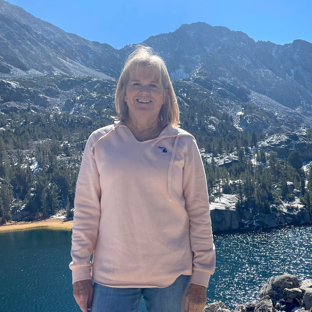 Meet your Posher, Lorri